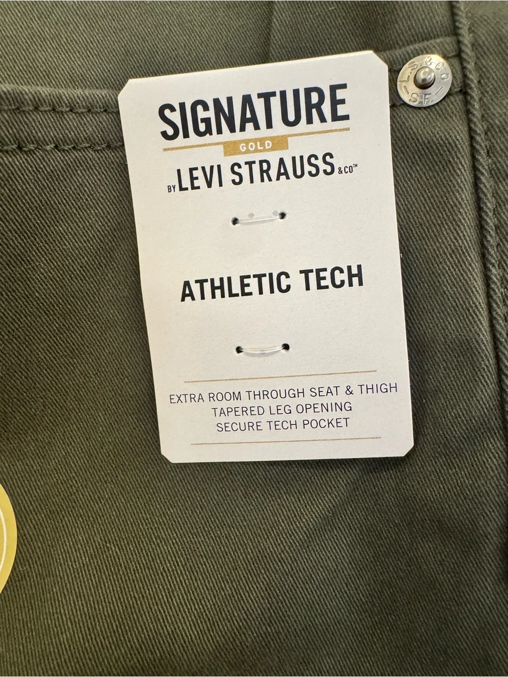 Levi's Signature Gold Olive Green Athletic Tech Pants